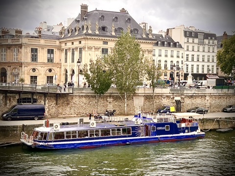 393579EF-D778-49FF-BB58-506411A918EB_4_5005_c